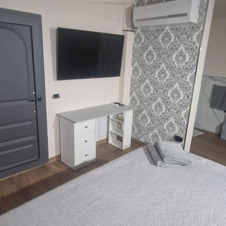 Suites Grey In Centro Randazzo Εξωτερικό φωτογραφία